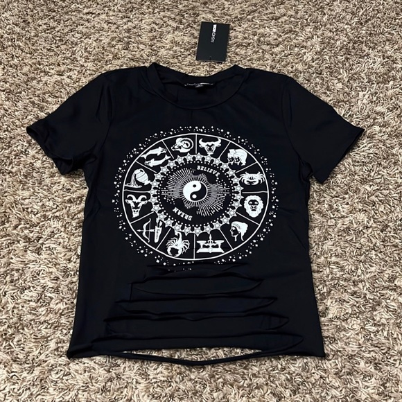 Black Zodiac Signs Graphic Tee - Picture 2 of 10